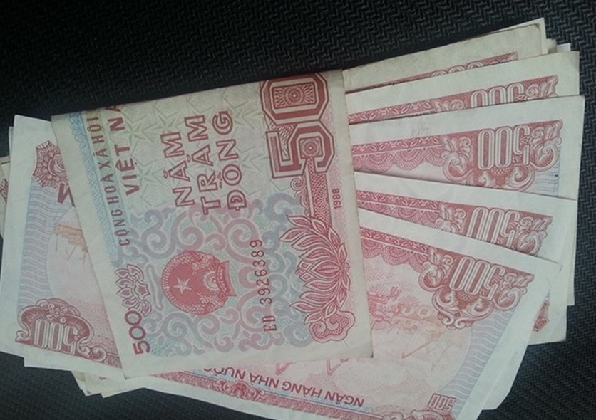 Giải mã chi tiết các giấc mơ về tiền 500 đồng